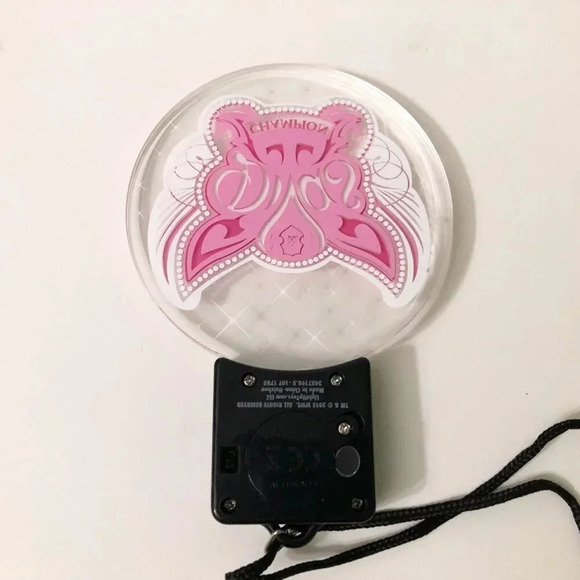 2015  WWE Divas Light Up Toys Wrestling - Picture 7 of 16